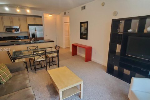 Copropriété à louer à Miami, Floride: 1 chambre, 64.38 m2 № 2029820 - photo 2