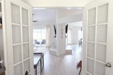 Villa ou maison à louer à Orlando, Floride: 4 chambres, 181.72 m2 № 2427502 - photo 28
