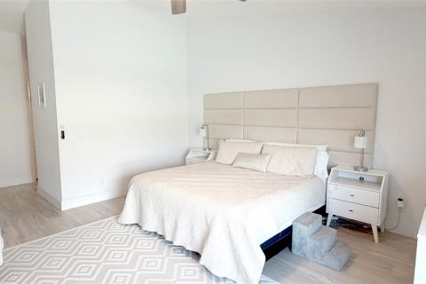 Villa ou maison à louer à Orlando, Floride: 4 chambres, 181.72 m2 № 2427502 - photo 18