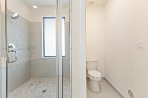 Copropriété à louer à Doral, Floride: 2 chambres, 104.42 m2 № 1950880 - photo 22