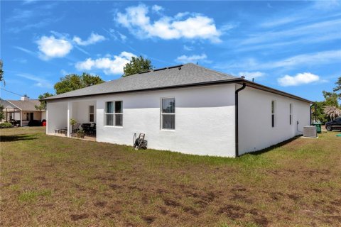 Casa en venta en Deltona, Florida, 4 dormitorios, 191.38 m2 № 2155693 - foto 29