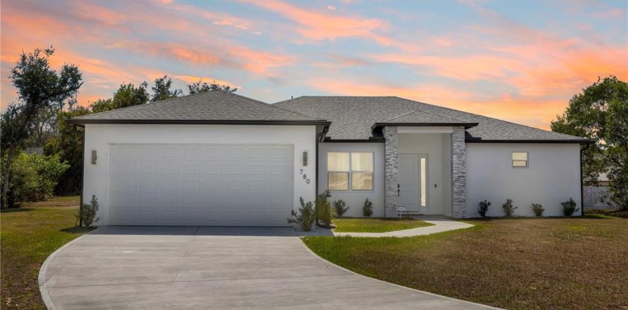 Casa en Deltona, Florida 4 dormitorios, 191.38 m2 № 2155693