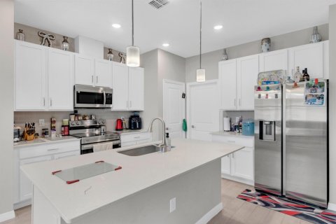 Casa en venta en Palm Bay, Florida, 3 dormitorios, 165.27 m2 № 2252984 - foto 5