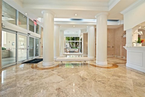 Copropriété à vendre à Miami, Floride: 2 chambres, 98.94 m2 № 1825554 - photo 3