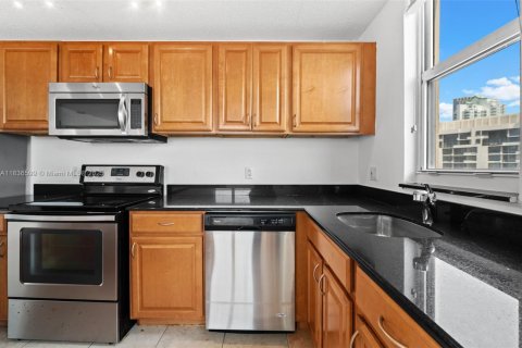 Copropriété à vendre à Miami, Floride: 2 chambres, 98.94 m2 № 1825554 - photo 6
