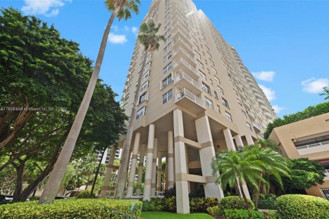 Copropriété à vendre à Miami, Floride: 2 chambres, 98.94 m2 № 1825554 - photo 2