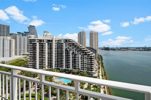 Copropriété à vendre à Miami, Floride: 2 chambres, 98.94 m2 № 1825554 - photo 13