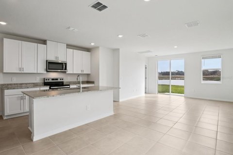 Villa ou maison à vendre à Parrish, Floride: 4 chambres, 201.41 m2 № 2212429 - photo 3