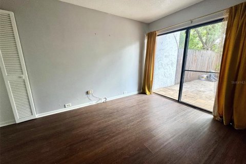 Adosado en alquiler en Tampa, Florida, 3 dormitorios, 131.64 m2 № 1915225 - foto 13