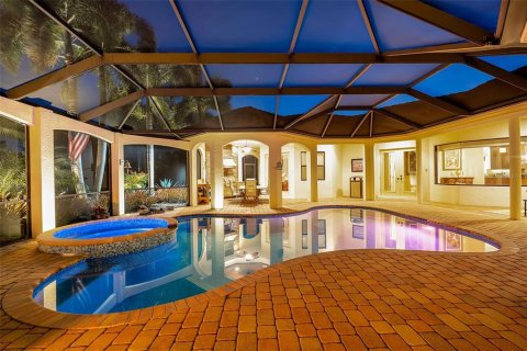 Villa ou maison à vendre à Lakewood Ranch, Floride: 4 chambres, 315.22 m2 № 2267111 - photo 10
