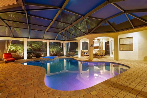 Villa ou maison à vendre à Lakewood Ranch, Floride: 4 chambres, 315.22 m2 № 2267111 - photo 11