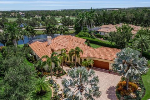 Villa ou maison à vendre à Lakewood Ranch, Floride: 4 chambres, 315.22 m2 № 2267111 - photo 14