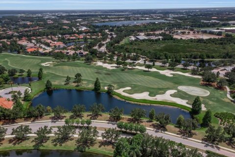 Villa ou maison à vendre à Lakewood Ranch, Floride: 4 chambres, 315.22 m2 № 2267111 - photo 25