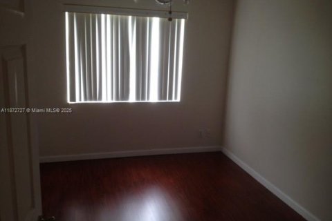 Adosado en alquiler en Tamarac, Florida, 3 dormitorios, 134.71 m2 № 1922596 - foto 15