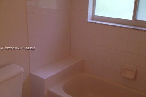 Adosado en alquiler en Tamarac, Florida, 3 dormitorios, 134.71 m2 № 1922596 - foto 13