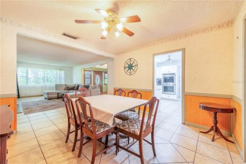 Villa ou maison à vendre à Winter Haven, Floride: 4 chambres, 203.83 m2 № 1810257 - photo 21