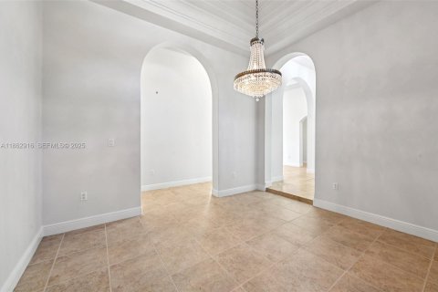 Villa ou maison à vendre à Palmetto Bay, Floride: 4 chambres, 282.05 m2 № 1890159 - photo 22