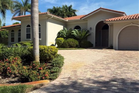 House in Palmetto Bay, Florida 4 bedrooms, 282.05 sq.m. № 1890159 - photo 4
