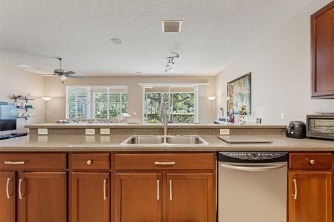 Villa ou maison à vendre à Spring Hill, Floride: 3 chambres, 176.14 m2 № 2426939 - photo 14
