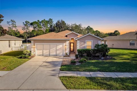 Villa ou maison à vendre à Spring Hill, Floride: 3 chambres, 176.14 m2 № 2426939 - photo 2