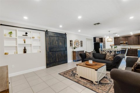 Купить виллу или дом в Брейдентон, Флорида 13 комнат, 282.42м2, № 1783235 - фото 18