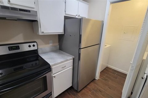 Copropriété à vendre à Orlando, Floride: 2 chambres, 86.86 m2 № 2212274 - photo 13