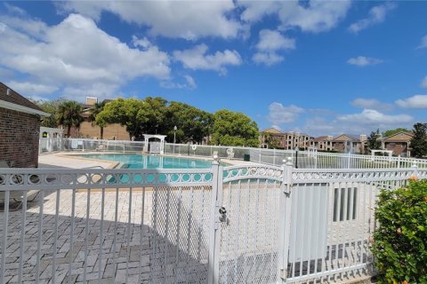 Copropriété à vendre à Orlando, Floride: 2 chambres, 86.86 m2 № 2212274 - photo 28