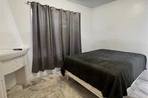 Снять в аренду кондоминиум в Майами-Бич, Флорида 1 спальня, 41.81м2, № 1967543 - фото 6