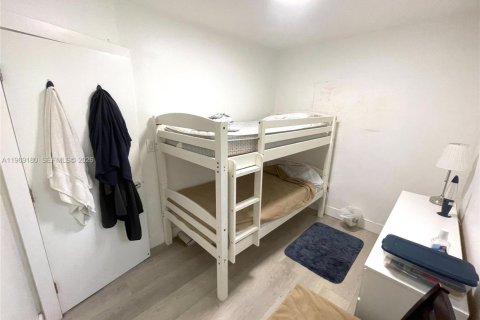 Villa ou maison à louer à Miami, Floride: 3 chambres, 108.32 m2 № 2030019 - photo 14