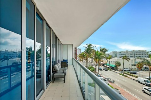Condominio en alquiler en Miami Beach, Florida, 2 dormitorios, 96.15 m2 № 2055546 - foto 16