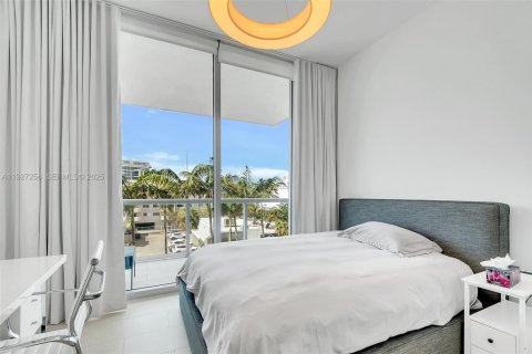 Condominio en alquiler en Miami Beach, Florida, 2 dormitorios, 96.15 m2 № 2055546 - foto 11