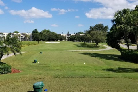 Condo in Davie, Florida, 2 bedrooms  № 1944513 - photo 18