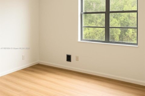 Condo in Davie, Florida, 2 bedrooms  № 1944513 - photo 6