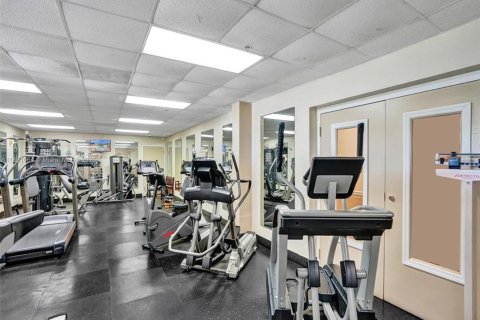 Condo in Davie, Florida, 2 bedrooms  № 1944513 - photo 14