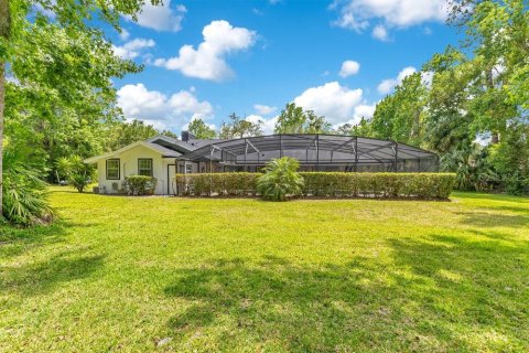 House in Longwood, Florida 5 bedrooms, 390.19 sq.m. № 1719003 - photo 2