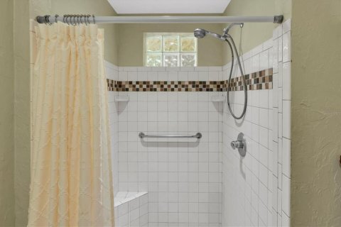Villa ou maison à vendre à Gulfport, Floride: 5 chambres, 199.83 m2 № 1918387 - photo 17