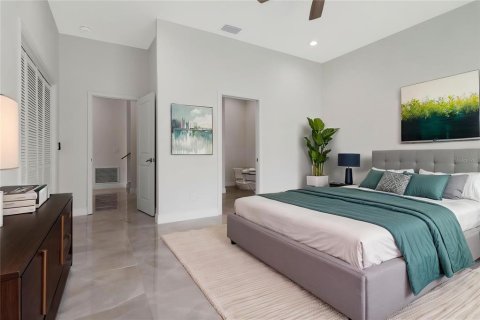 House in Tampa, Florida 3 bedrooms, 227.8 sq.m. № 2127381 - photo 26
