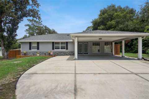 House in DeBary, Florida 4 bedrooms, 222.69 sq.m. № 2267130