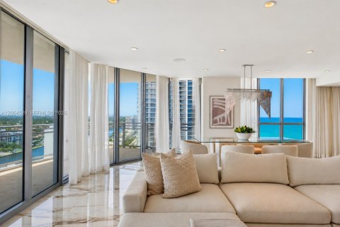 Copropriété à vendre à Hollywood, Floride: 3 chambres, 265.42 m2 № 2278943 - photo 3