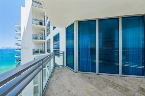 Copropriété à vendre à Hollywood, Floride: 3 chambres, 265.42 m2 № 2278943 - photo 22