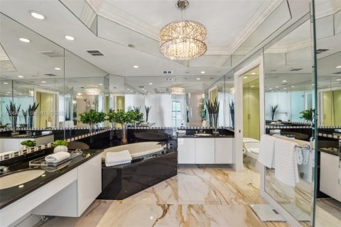 Copropriété à vendre à Hollywood, Floride: 3 chambres, 265.42 m2 № 2278943 - photo 18