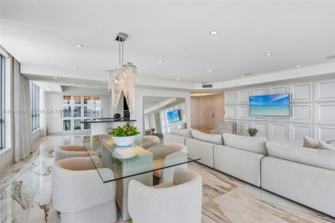 Copropriété à vendre à Hollywood, Floride: 3 chambres, 265.42 m2 № 2278943 - photo 8