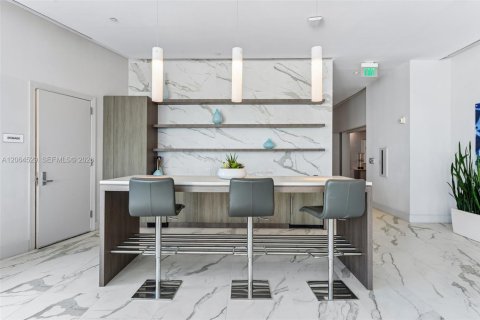 Copropriété à vendre à Hollywood, Floride: 3 chambres, 265.42 m2 № 2278943 - photo 30