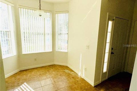 Townhouse in Kissimmee, Florida 3 bedrooms, 136.38 sq.m. № 2283727 - photo 5