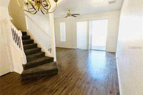Townhouse in Kissimmee, Florida 3 bedrooms, 136.38 sq.m. № 2283727 - photo 8