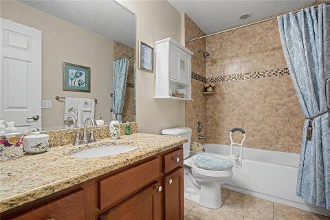 Villa ou maison à vendre à Zephyrhills, Floride: 2 chambres, 122.26 m2 № 2313013 - photo 22