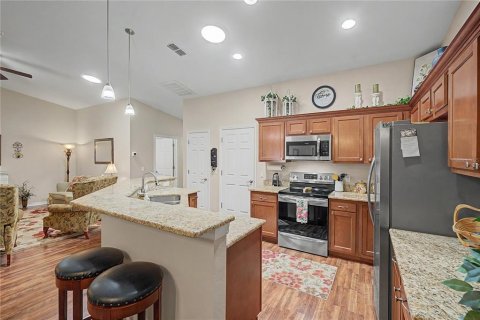 Villa ou maison à vendre à Zephyrhills, Floride: 2 chambres, 122.26 m2 № 2313013 - photo 20
