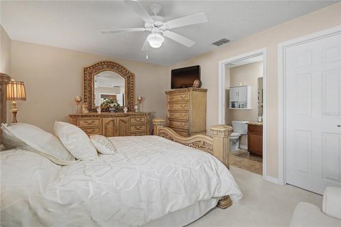 Villa ou maison à vendre à Zephyrhills, Floride: 2 chambres, 122.26 m2 № 2313013 - photo 30