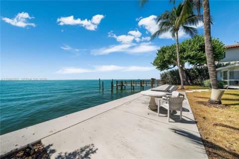 Casa en venta en Key Biscayne, Florida, 4 dormitorios, 336.31 m2 № 2062671 - foto 15