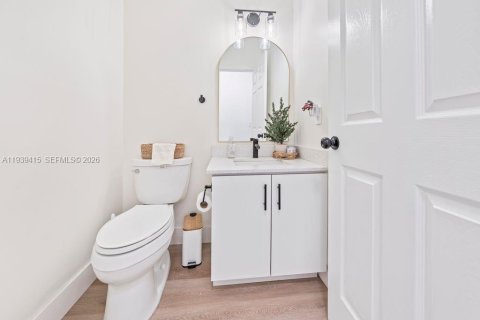 Купить виллу или дом в Пемброк-Пайнс, Флорида 3 спальни, 170.57м2, № 1997498 - фото 9